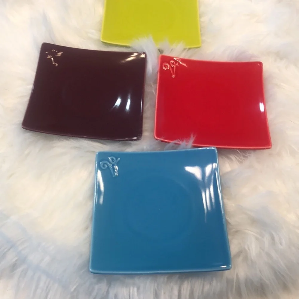 BRAND NEW LISTED ITEM Velata SERVE 4 Square Nesting Multi Colored STUNNING Plate